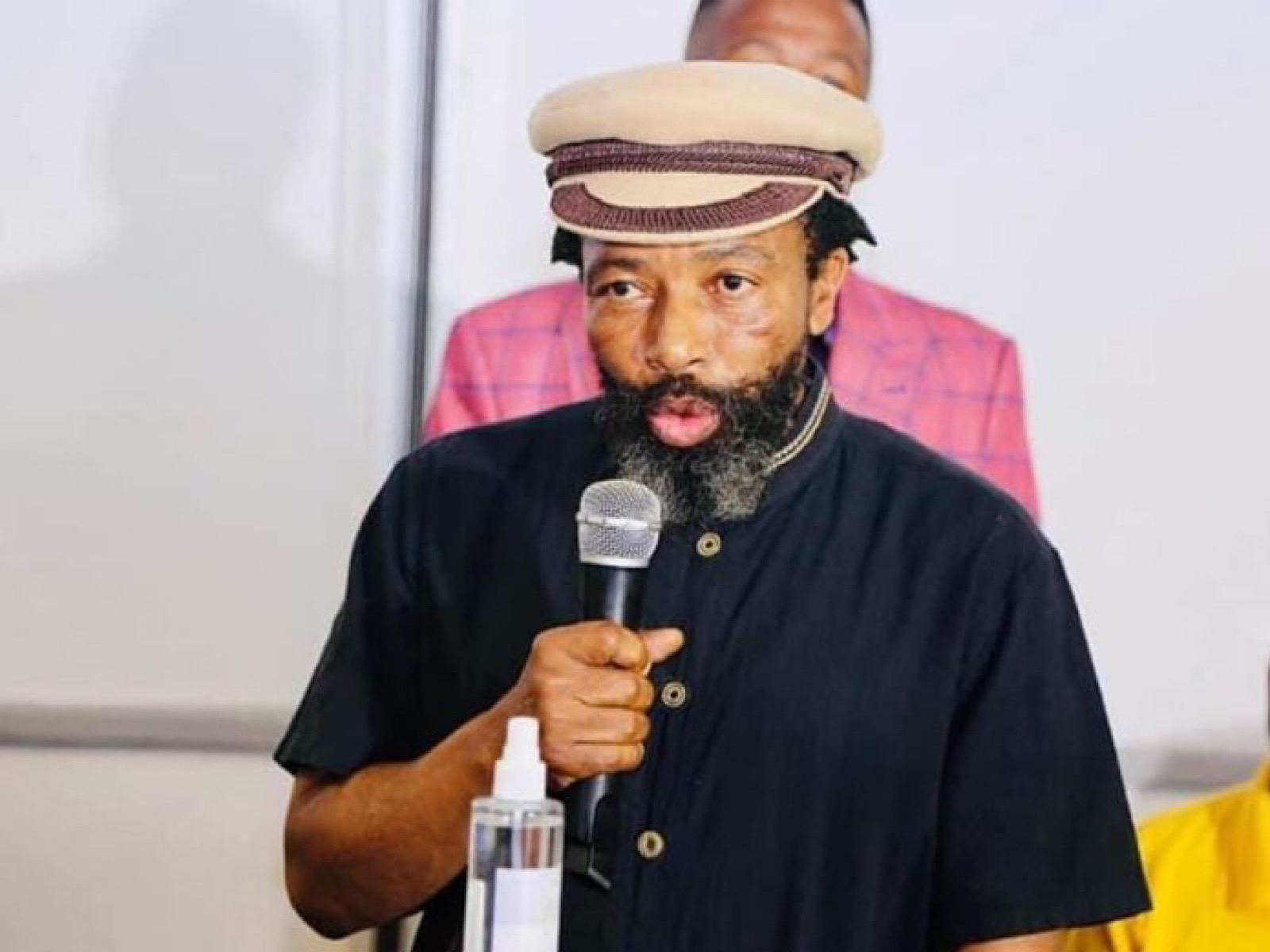 IKumkani yabaThembu ikhombisile ukuthi ubukhosi uma bungasukuma bulwe ...